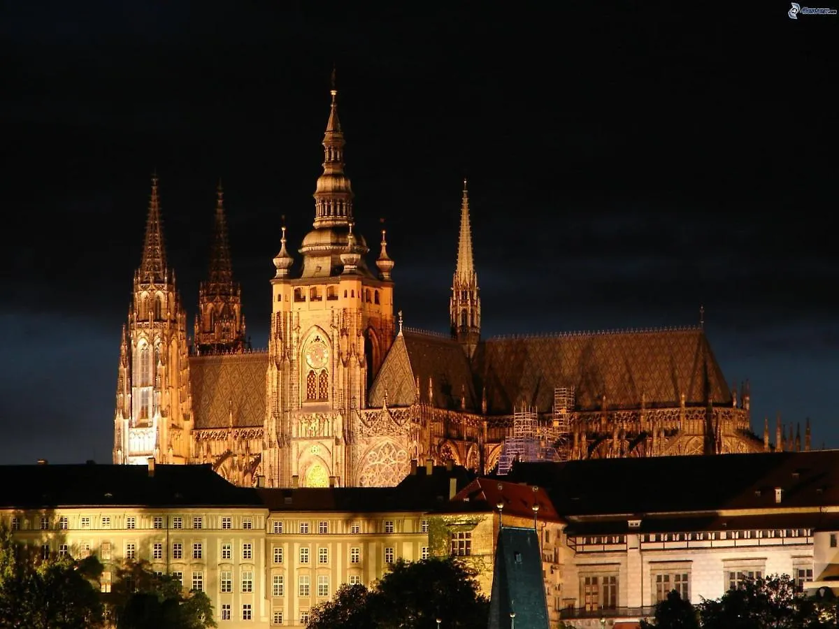 The Bookhouse, 5-Bedroom Residence By Prague Castle Appart hôtel