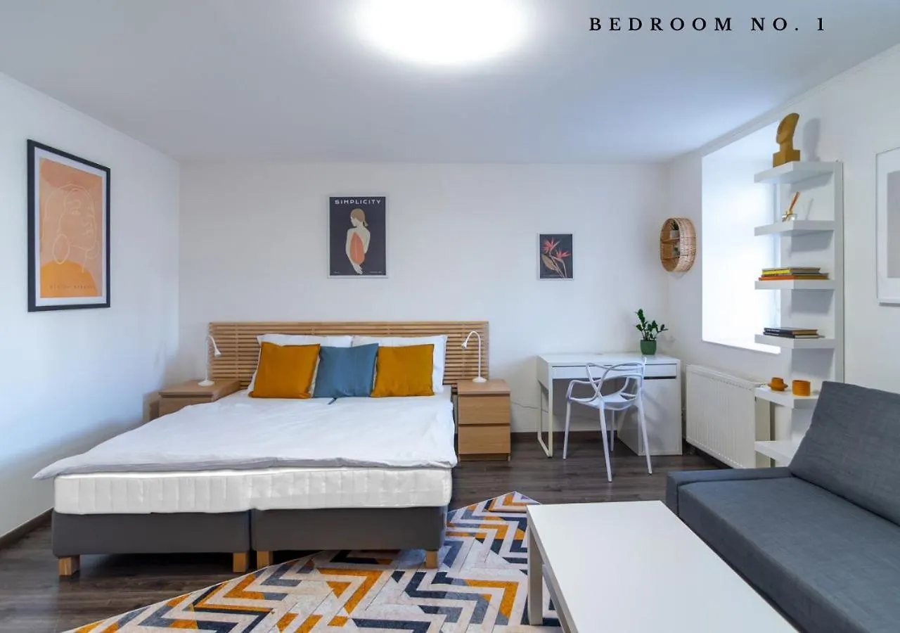 The Bookhouse, 5-Bedroom Residence By Prague Castle location