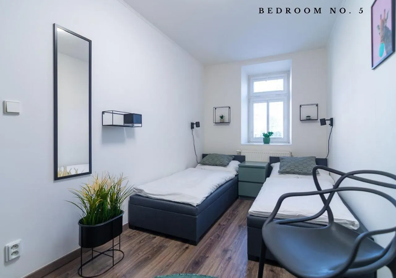 Ξενοδοχείο με διαμερίσματα The Bookhouse, 5-Bedroom Residence By Prague Castle